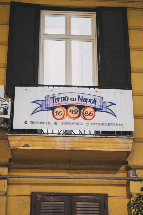 Terno Su Napoli Bed & Breakfast ภายนอก รูปภาพ